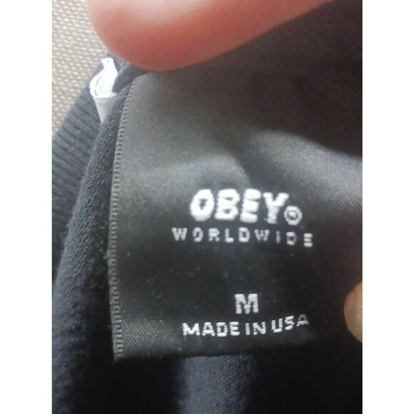 Obey medium made in the USA  graphic phrase tee - Picture 3 of 3